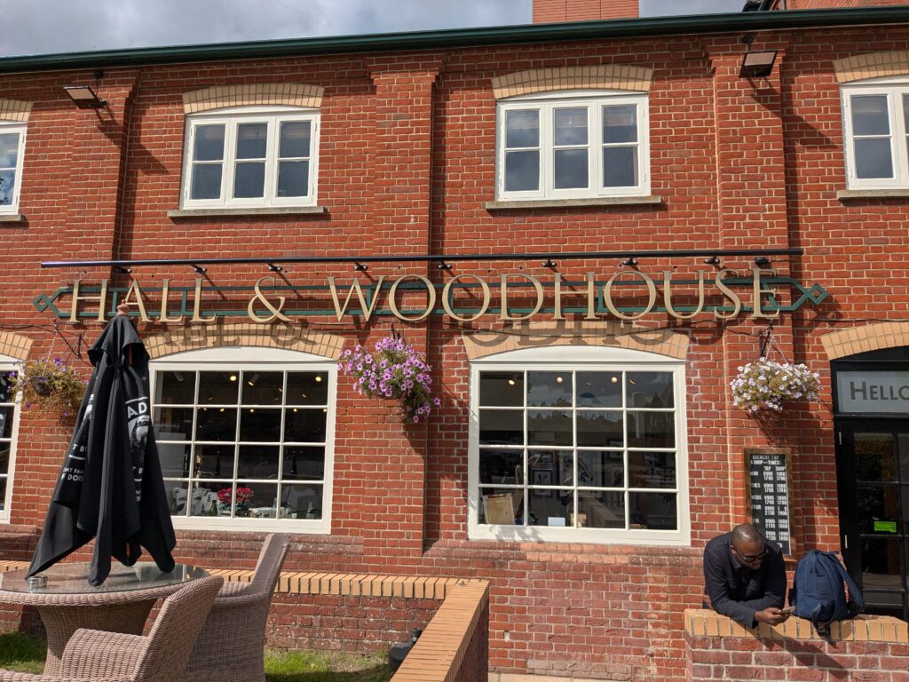 Image relating to: Fern Brook Lodge residents enjoy a lovely day out in Blandford